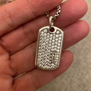 Like new beautiful David Yurman (rare) white sapphire$ silver dog tag & chain